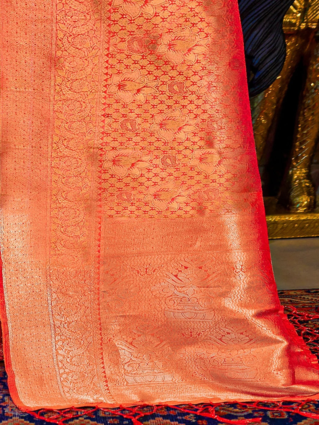 Traditional Weaving Kanjivaram Silk Designer saree with Unstitched Blouse