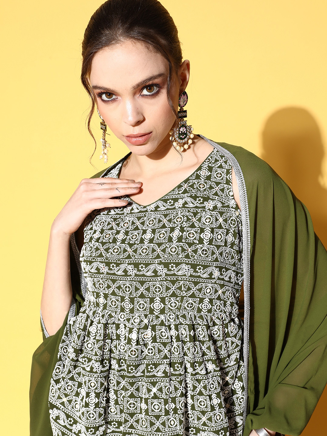 Women Ethnic Motifs Embroidered Pleated Salwar Suit
