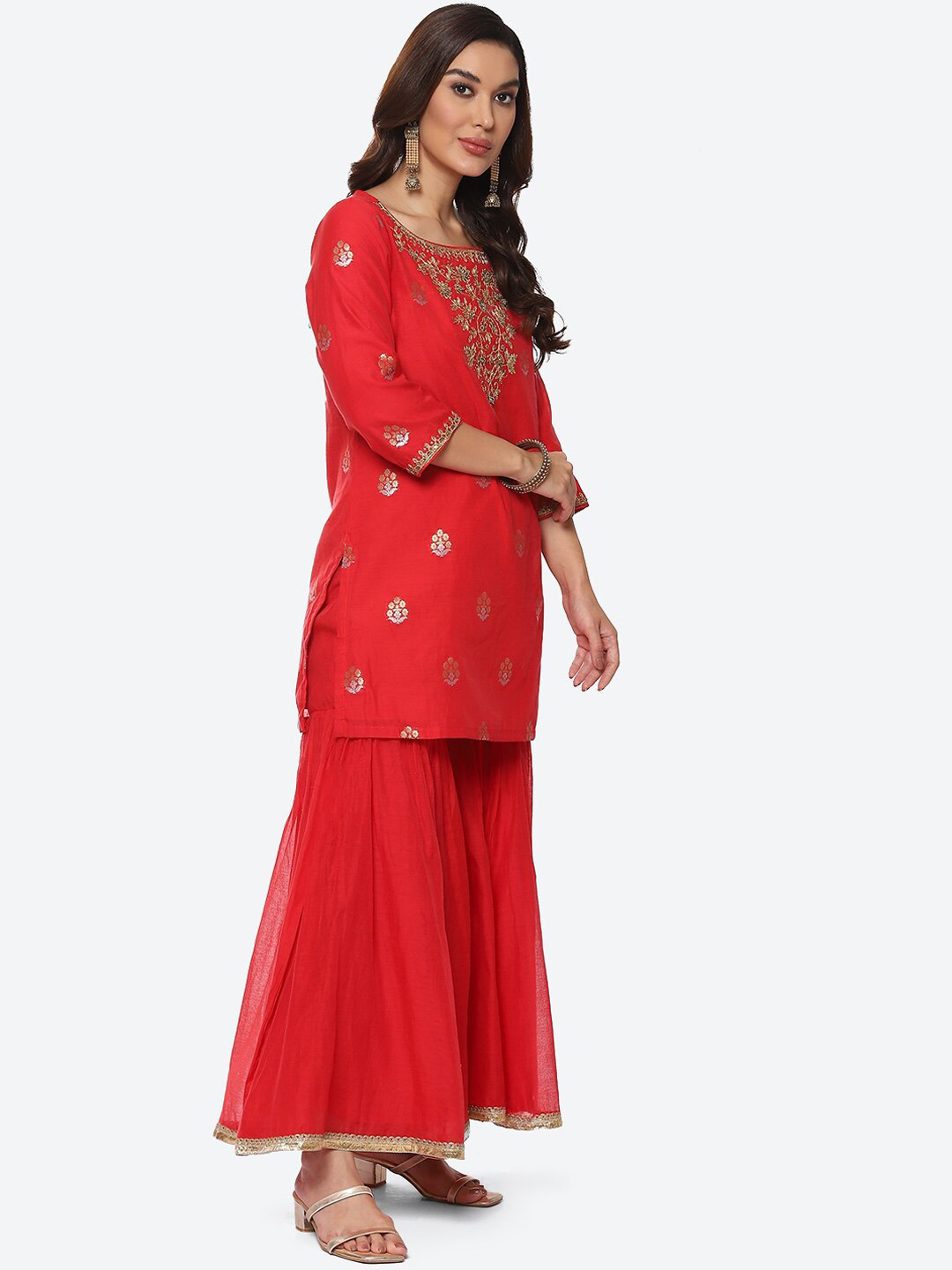 Women Red Floral Embroidered Kurta with Sharara & With Dupatta