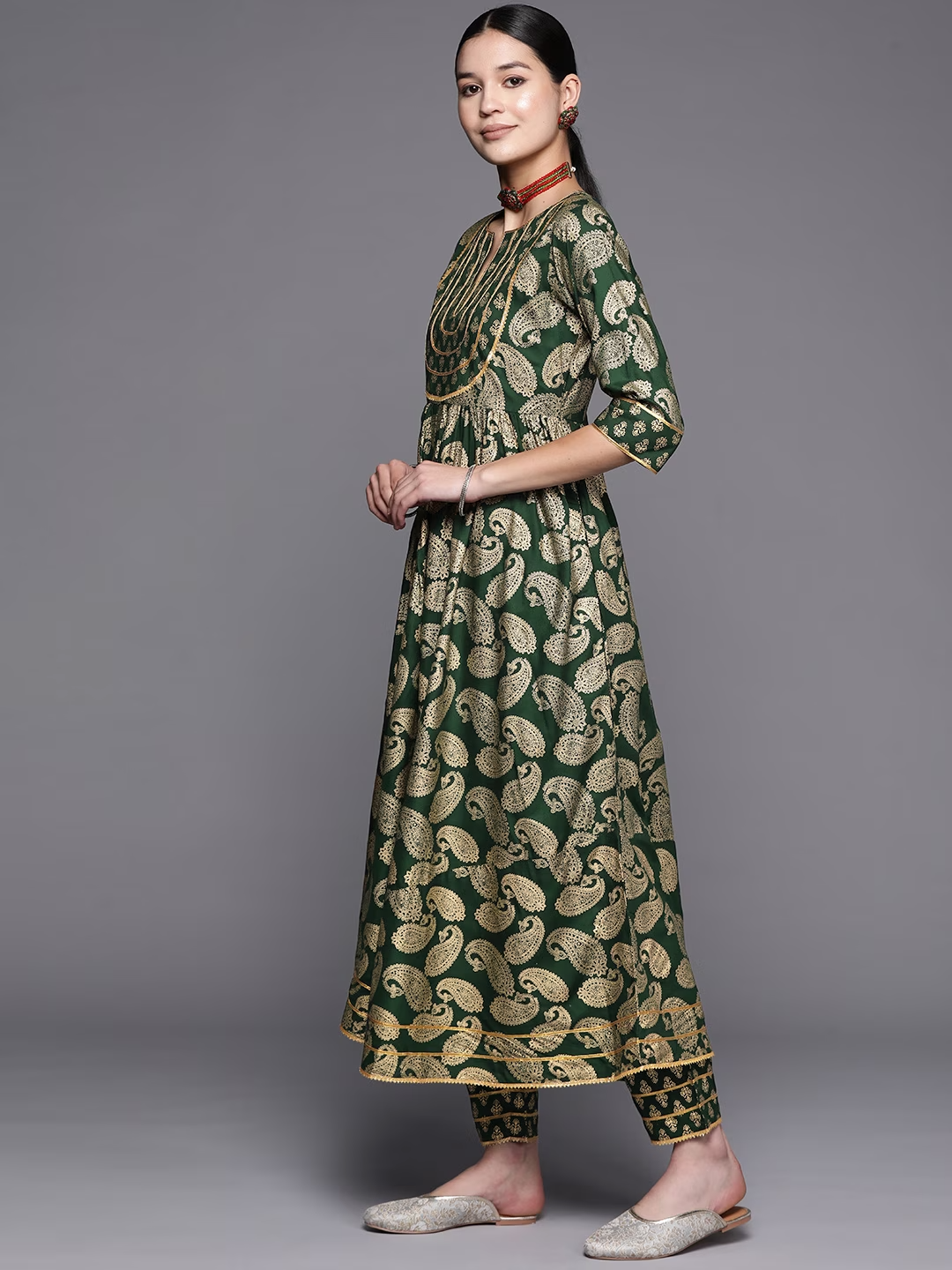 Women Paisley Printed Empire Gotta Patti Salwar Suit