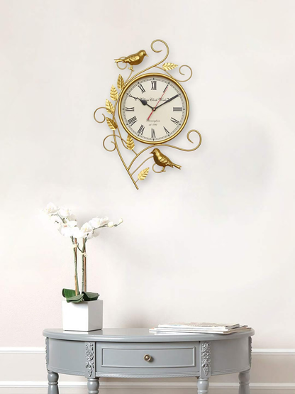 Gold-Toned & White Embellished Vintage Wall Clock