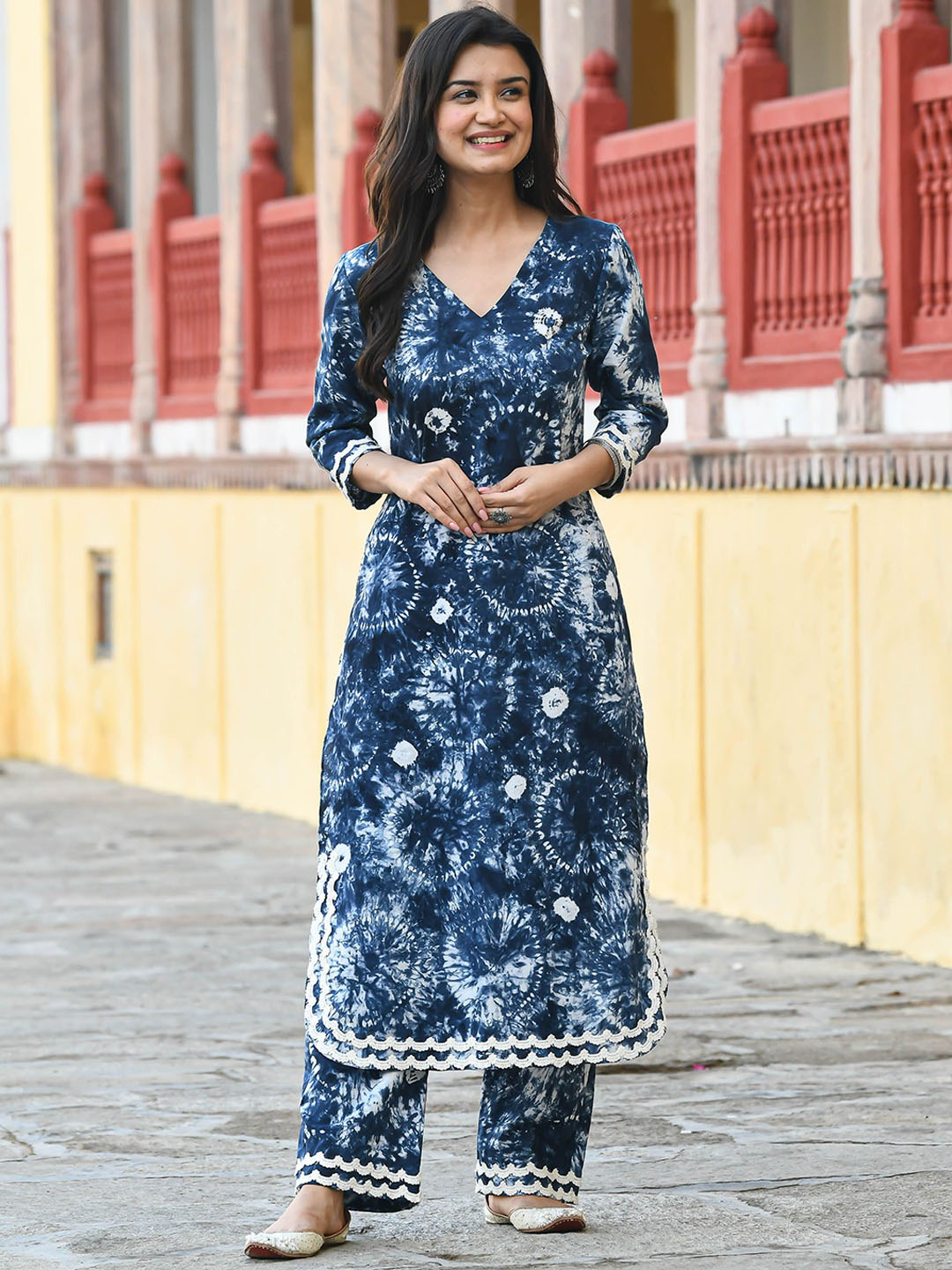 Dyed Pure Cotton Kurta With Trousers