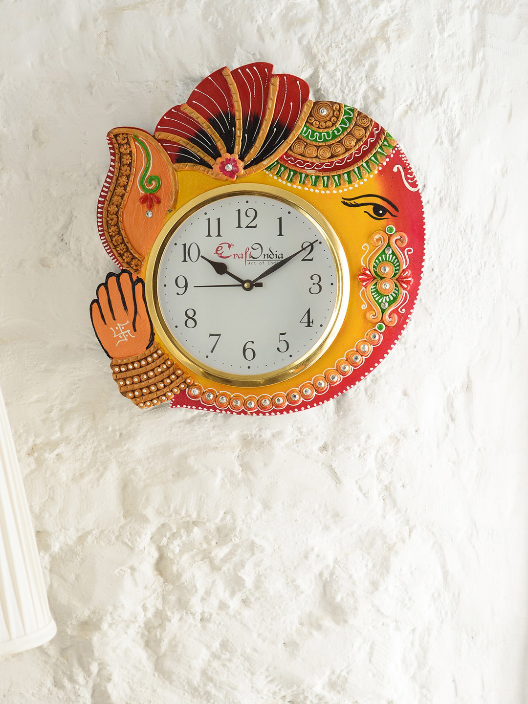 White Handicraft Lord Ganesha Analogue Wall Clock