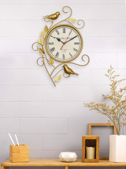 Gold-Toned & White Embellished Vintage Wall Clock