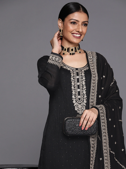 Women Black Floral Motifs Yoke Design Salwar Suit