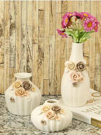 Set of 3 White Ceramic Flower Vase