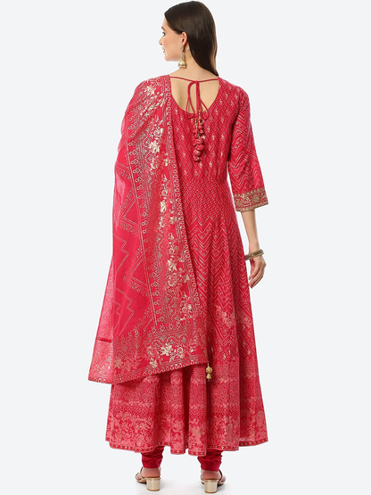 Women Pink Ethnic Motifs Embroidered Salwar Suit