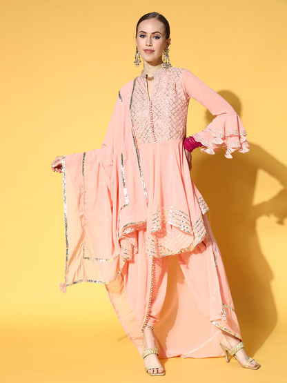 Geometric Poly-Georgette New Neckline Salwar Suit