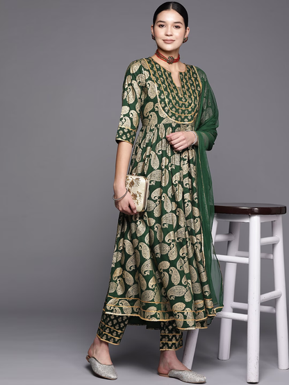 Women Paisley Printed Empire Gotta Patti Salwar Suit