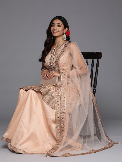 Women Peach-Coloured Floral Embroidered Sequinned Pure Silk Salwar Suit