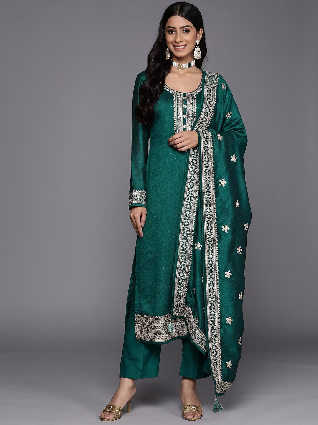 Women Teal Floral Motifs Yoke Design Sequinned Salwar Suit